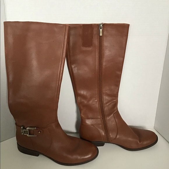 Anne Klein Shoes - 💖Host Pick💖 Anne Klein “iFlex” leather zip-up boots